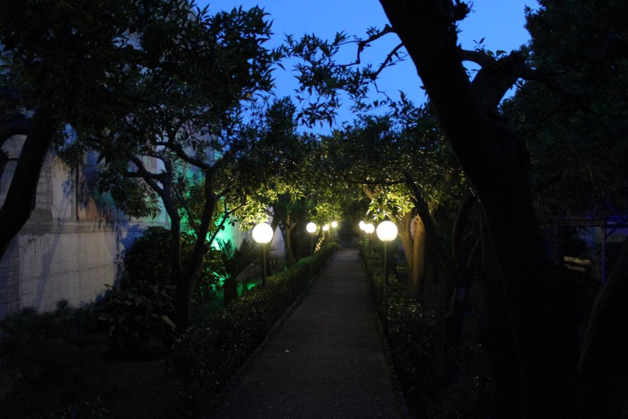 Il Giardino Degli Agrumi Caserta Bagian luar foto